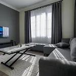 Aparthotel Merkuri 4*
