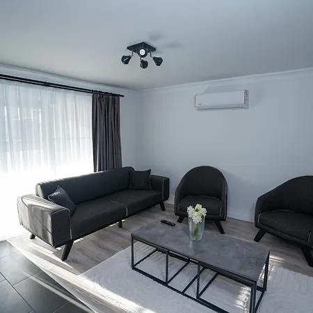 Aparthotel Merkuri